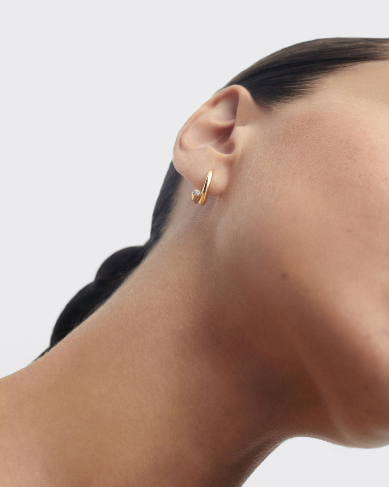 Diamonds and gold Eclipse hoops - 
  
    18K Gold
  
